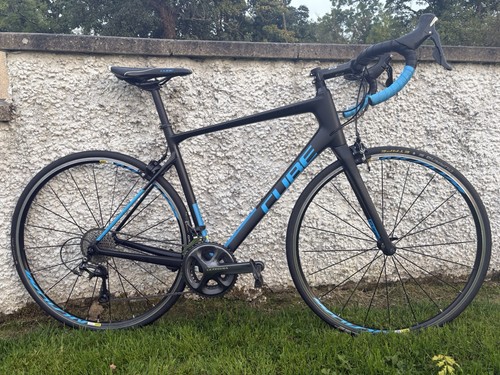 Cube attain full - cube, carbon