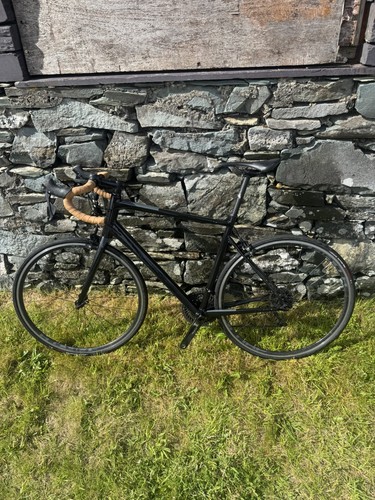 Cube attain road bike 58cm - cube, sl