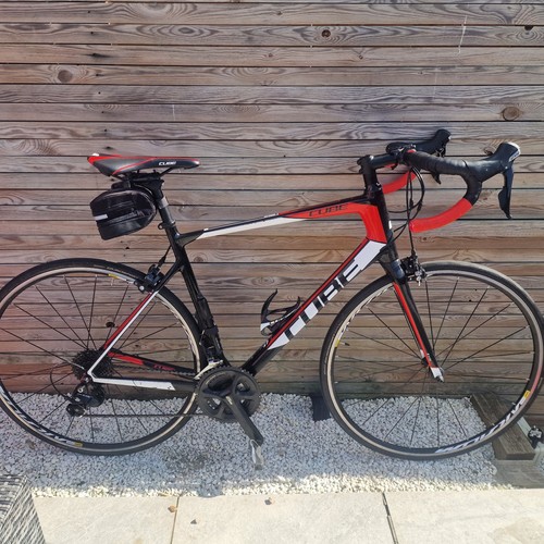 Cube attain road bike 56cm - road,